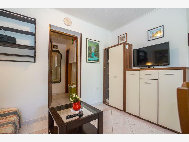 Apartments Maja ตราสนิสเซ ภายนอก รูปภาพ